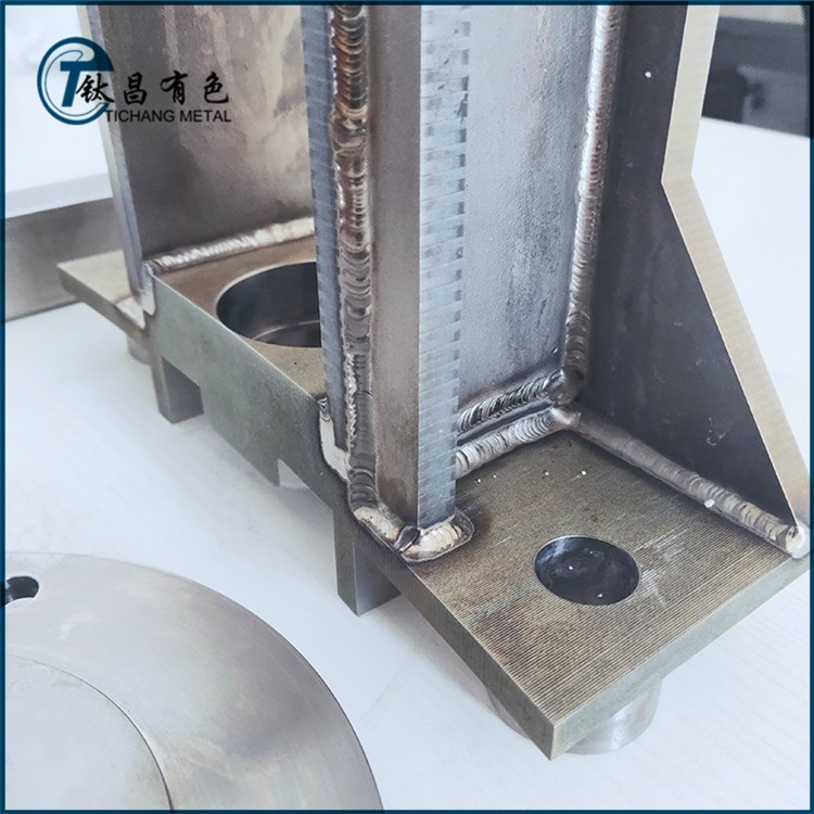 钛合金焊接精加工件
